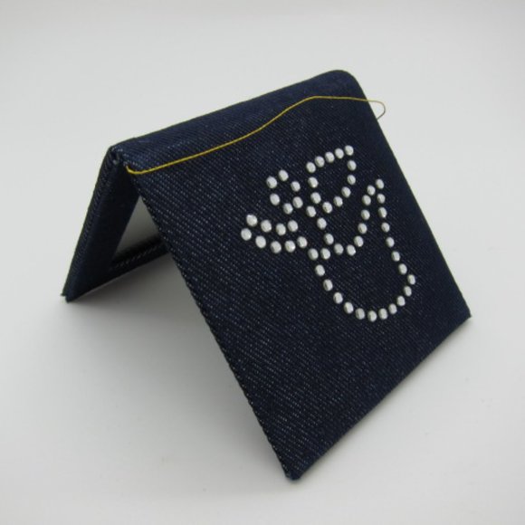 Women Handheld Mirror Purse Compact Portable Foldable 2x Magnification 2 Sided - Picture 1 of 7